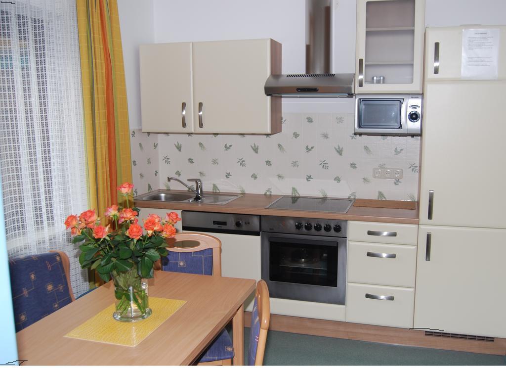 Hotel Garni Wolfgang Saalbach-Hinterglemm Room photo